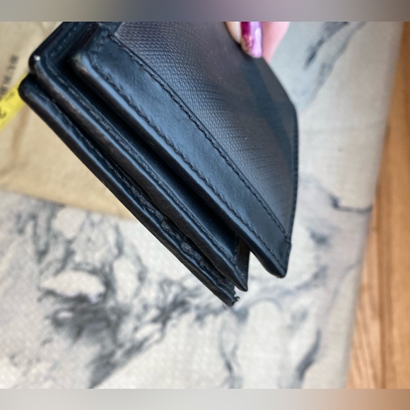 BURBERRY Upscale Mega Check Bifold Wallet🔥Extra storage🔥PVC/Leather🇮🇹made!⭐️ - Picture 4 of 17